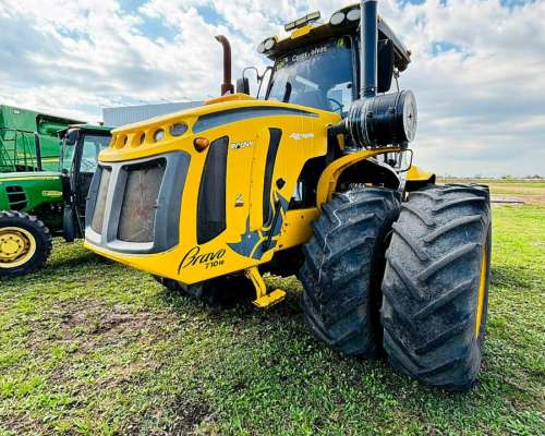 Tractor Pauny 710 año 2018.