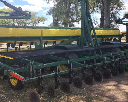 Sembradora Tedeschi 16 a 52