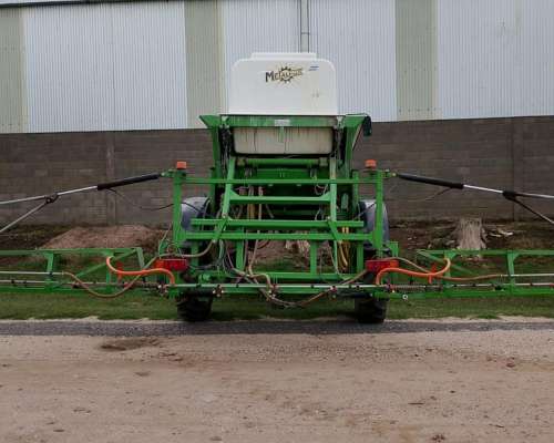 🚜 Pulverizadora Metalfor 2800 🚜 año 2003 Motor Deutz 6