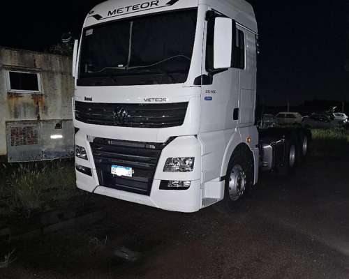 Camion Volkswagen Meteor 28-460