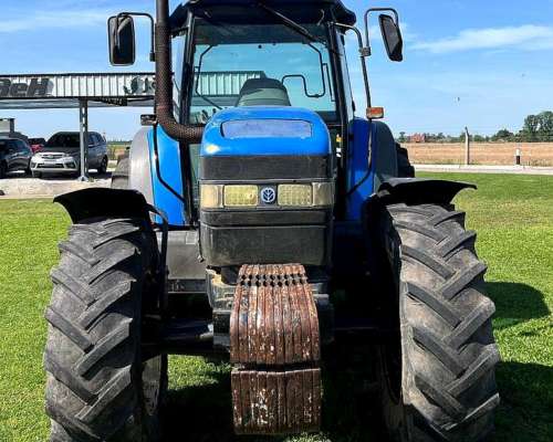 Tractor New Holland TM150