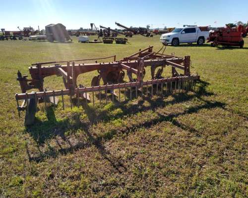 Arado Migra con Peine de 6 Rejas de 14