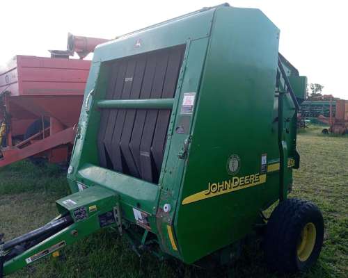 Enfardadora John Deere 567