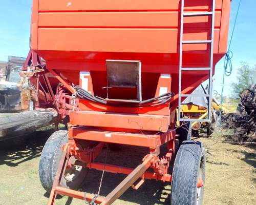 Tolva Semilla Fertilizante Gimetal AC14000 Usada