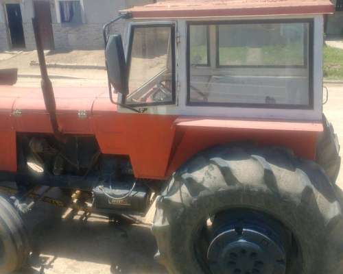Vendo Fiat 700, Hidráulico, Toma de Fuerza, Buen Estado
