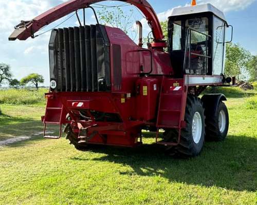 Picadora de Maíz Gomselmash