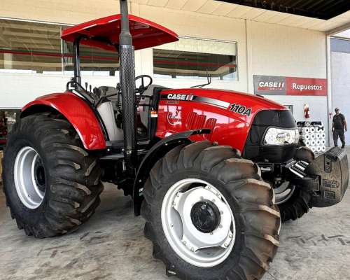 Tractor Farmall 110 a Case IH