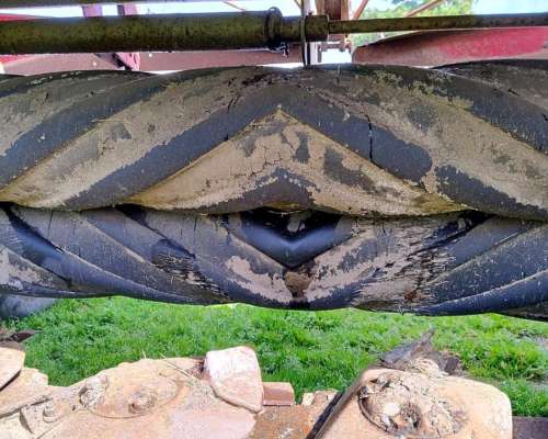 New Holland 1411, de 3,2 Mts