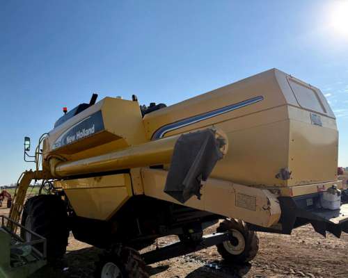 New Holland TC 57. año 2007. Horas 5000