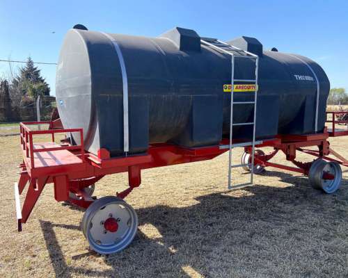 Acoplado con Tanque Plástico - 8.000lts - de Arequito