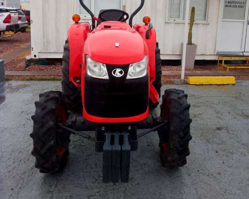 Tractor Kubota L3800 Usado
