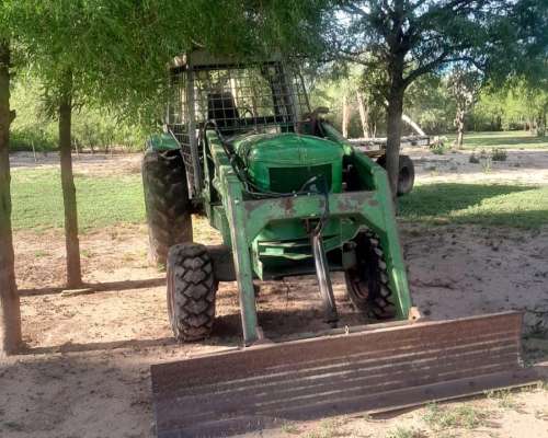 Vendo Tractor y Acoplado