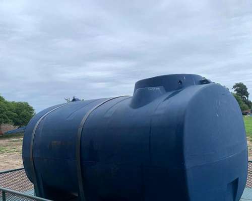 Tanque de Apoyo de 3500 Litros . año 2024.