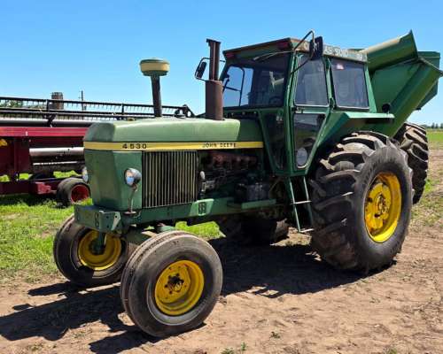 Tractor Jhon Deere 4530 con 120 HP
