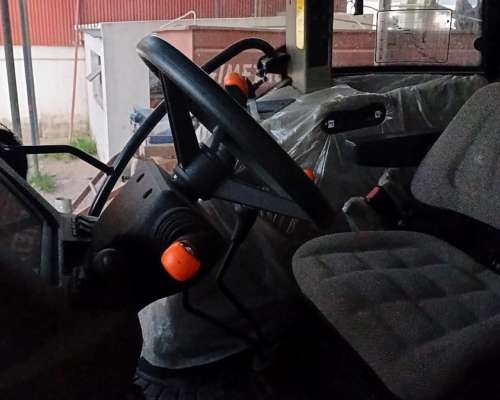 Tractor Case 110 JX Doble Tracccion C/jostick para Pala