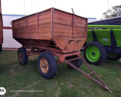 Vendo Tolva Cerealera Sola y Brusa