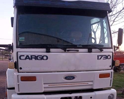 Ford 1730 año 2005 Tractor C/ Equipo Hidráulico