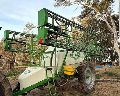 Futur 4200 28 Metros