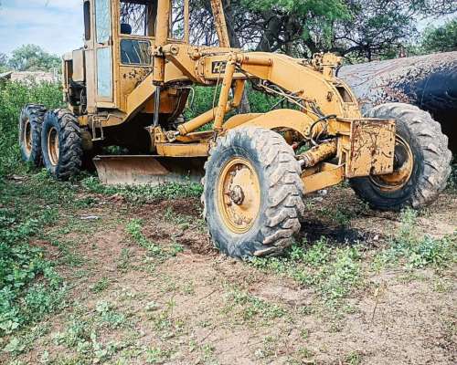 Motoniveladora Huber Warco. Totalmente Hidráulica, Operativa