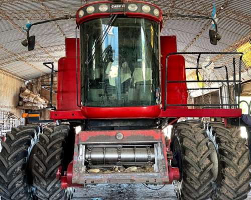 Cosechadora Case IH 2799 año 2011