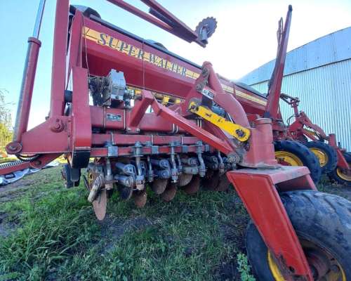 Sembradora Super Walter 2017 de 33 a 17 Alfalfero