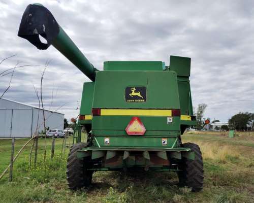 Cosechadora John Deere 9600. año 1996. Plataforma de 45 Pies