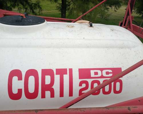 Corti Excelente Estado 20 Metros