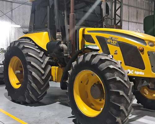 Tractor Pauny EVO 250 a año 2015.