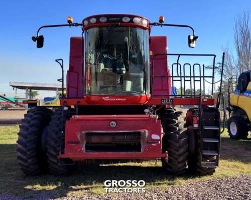 Cosechadora Case 7130, año 2016