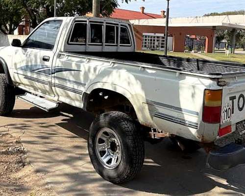 Toyota Hilux SR5 4X4 1994
