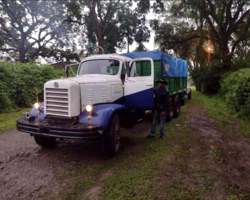 Camión FWD 6 X 4