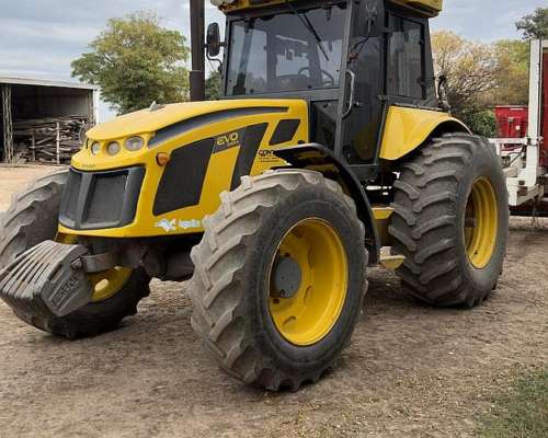 Tractor Pauny EVO250 de 160 HP