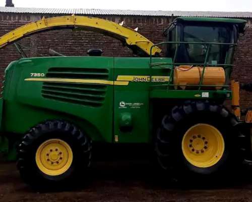 Picadora John Deere 7350 año 2011. muy Buen Estado