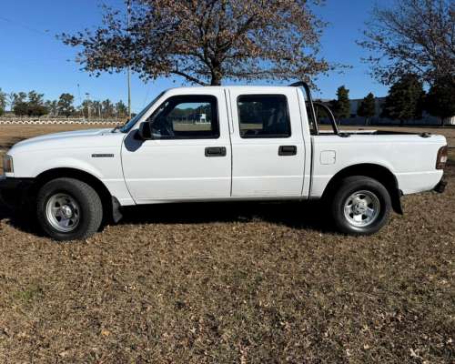 Vendo Ranger Doble Cabina 4X2