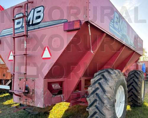 Tolva BMB de 22 TN.