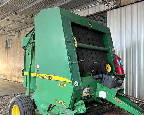 John Deere 568 año 2014