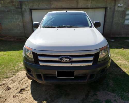 Se Vende Ford Ranger 2.2 XL,