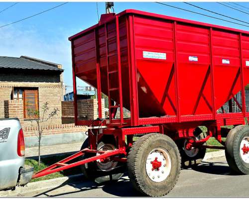 Tolva para Fertilizante Y/O Semillas para 8/9 TN. 2 Ejes