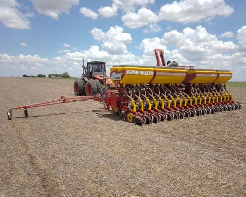 Sembradora Super Walter W650 de 20 Lineas a 35 cm Nuematica