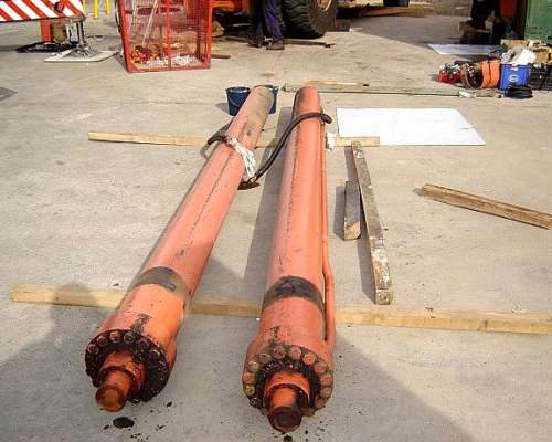 Fabricación de Cilindros Hidráulicos para Grúas