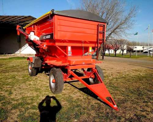 Tolva Gimetal AC 14000 con Destape Fácil Nuevo