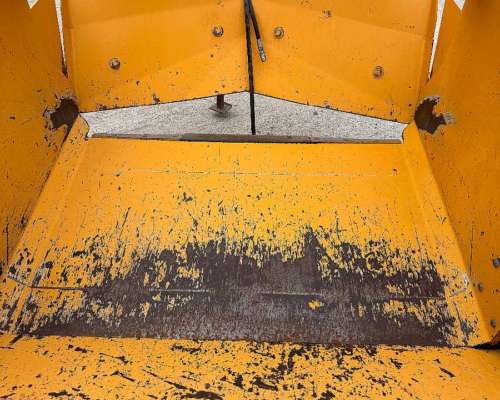 Pala NOVA200 Semi Nueva.