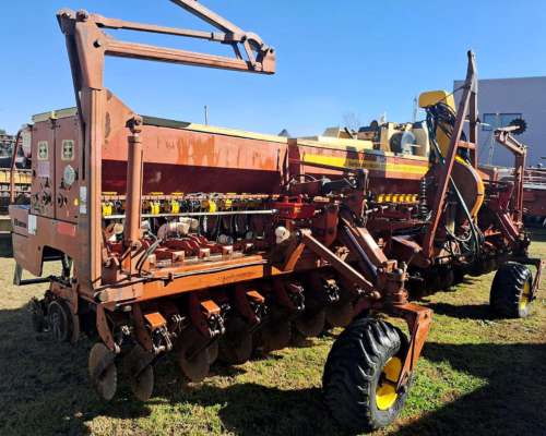 Sembradora Bertini 32000 Neumatica