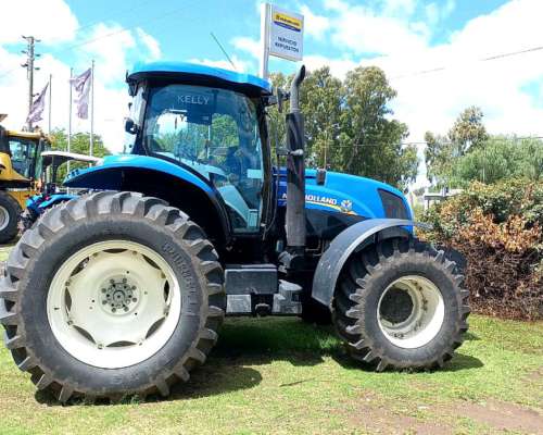Tractor New Holland T7240 año 2013