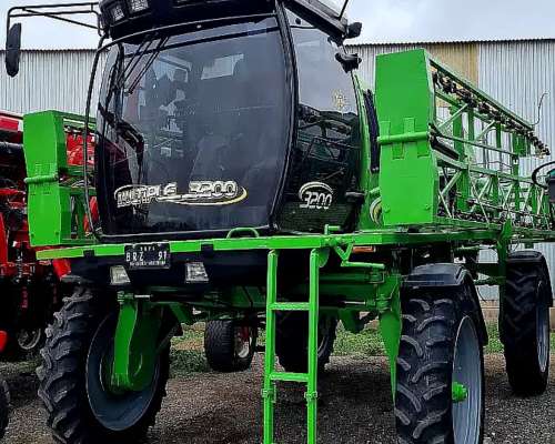 Pulverizadora Marca Metalfor Modelo Multiple 3200