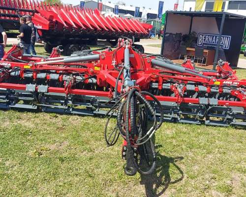 Acondicionador de Suelos 5/6mts Bernardin Unia