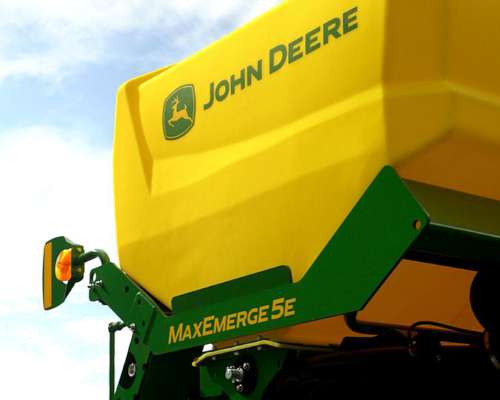 𝐍𝐔𝐄𝐕𝐀 Plant. Sembradora Serie DB 40