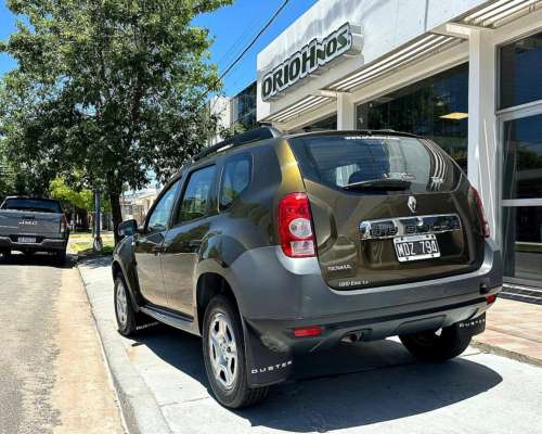 Duster Confort 1.6 Manual 4X2 año 2013 con 89.000km Unica