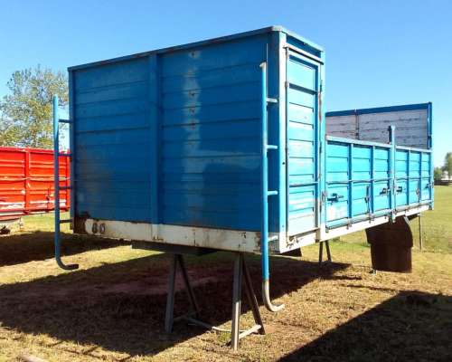 Carroceria Usada Branda Volcable con Cuchetin