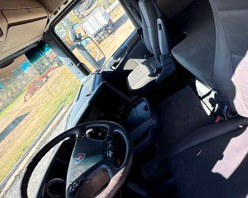 Scania R410 en Exelente Estado
